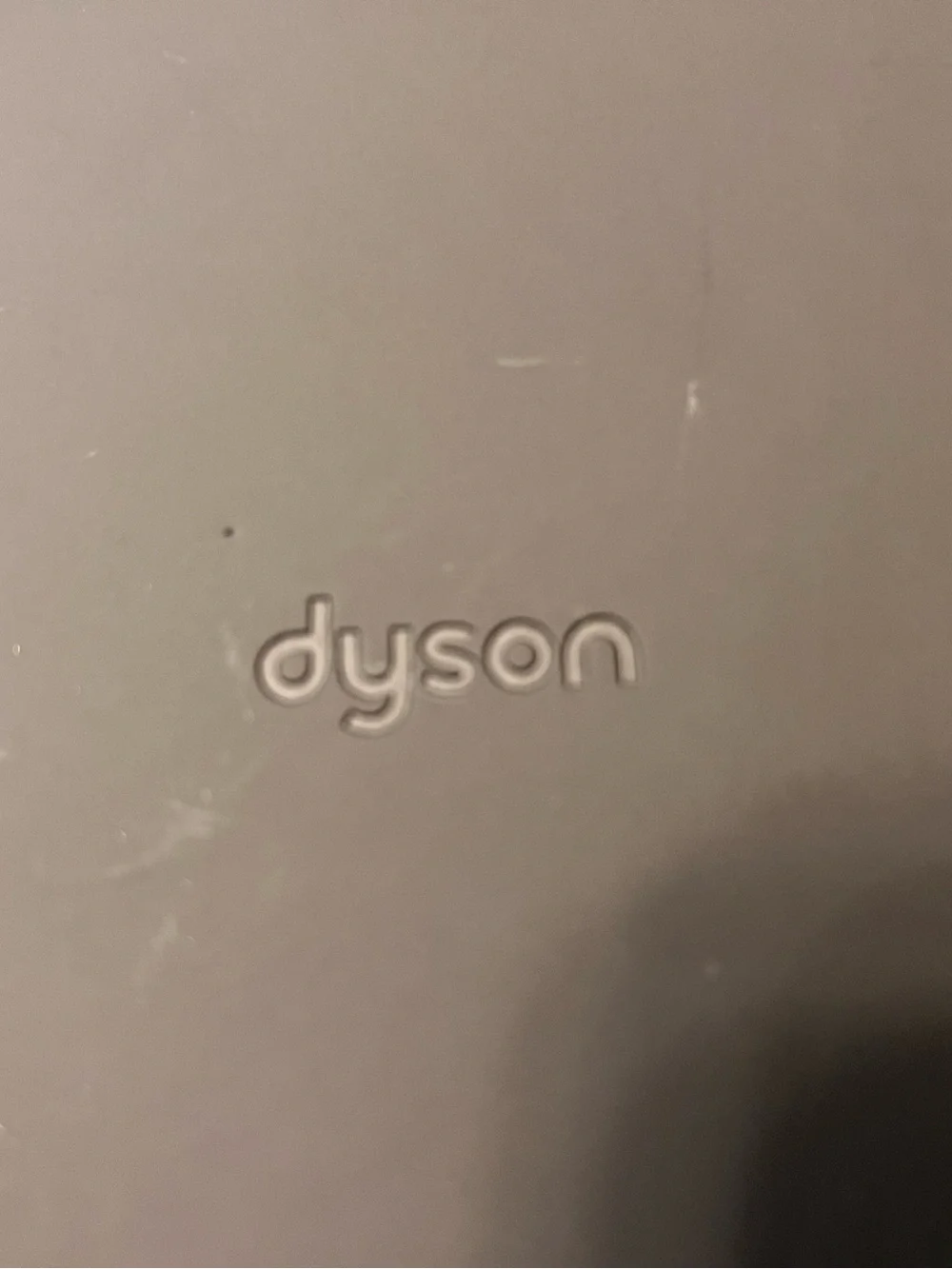 Dyson coral and light pink multi-styler in travel case
